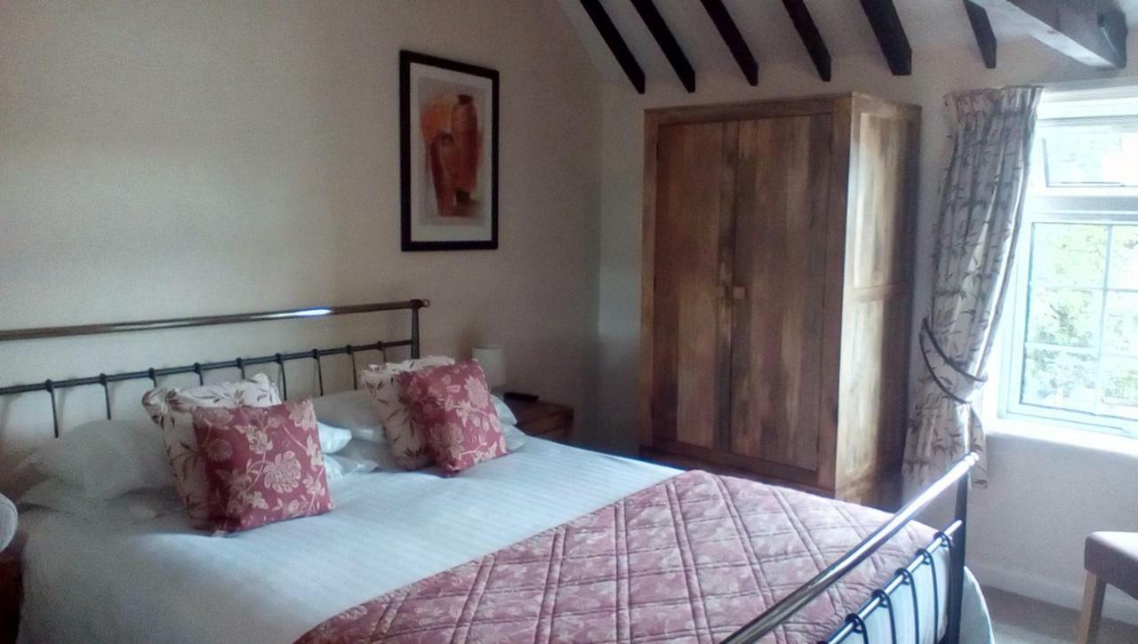 The Lincolnshire Poacher Inn Metheringham エクステリア 写真