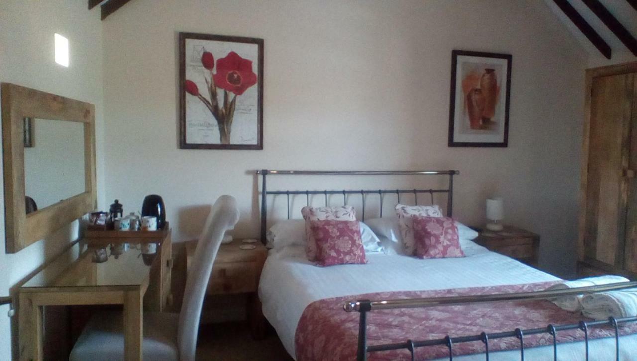 The Lincolnshire Poacher Inn Metheringham エクステリア 写真
